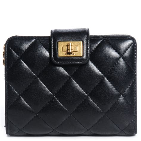 chanel lambskin quilted mademoiselle compact walle